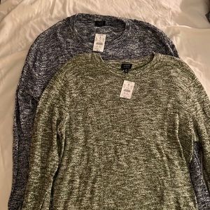 Lot of 2 BRAND NEW j crew mens medium sweaters navy and green